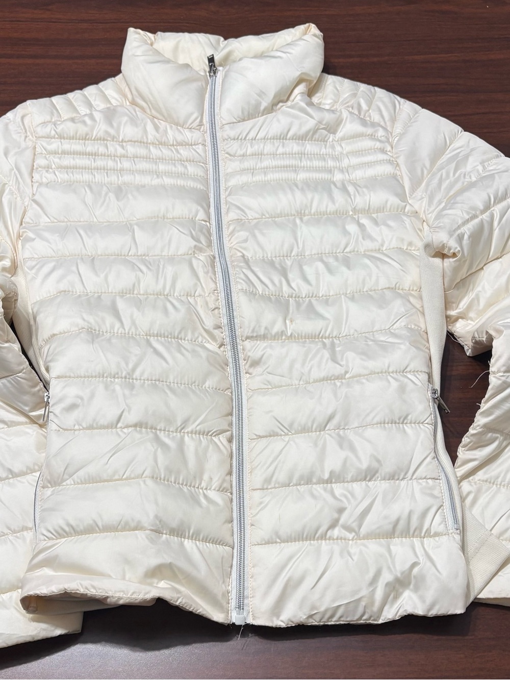 Classic Women's Quilted Puffer Jacket - Ivory